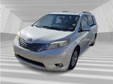 Used 2016 Toyota Sienna L image 5