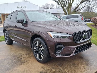 New 2026 Volvo XC60 B5 Plus w/ Protection Package Premier