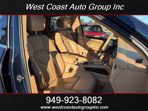 Used 2016 Porsche Macan S image 9