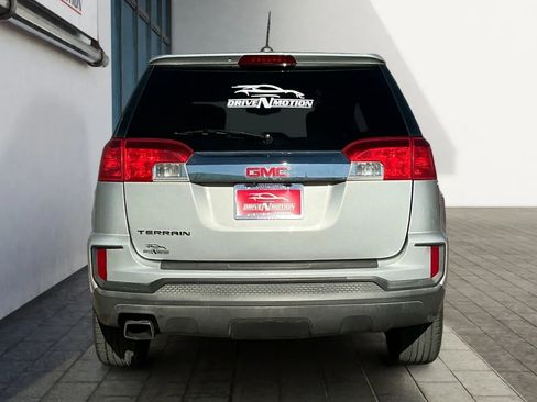 Used 2017 GMC Terrain SLE image 5