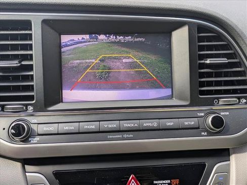 Used 2018 Hyundai Elantra SEL w/ Cargo Package FWD image 11