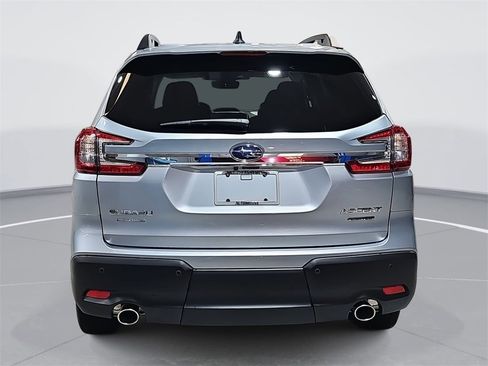 New 2026 Subaru Ascent Limited image 6