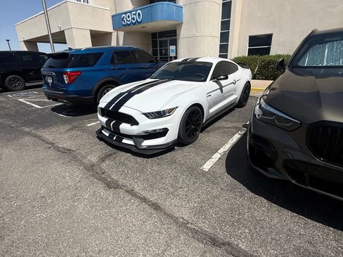 Used 2020 Ford Mustang Shelby GT350 w/ Technology Package RWD image 1