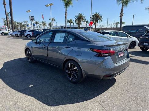 New 2025 Nissan Versa SR w/ Trunk Package image 4
