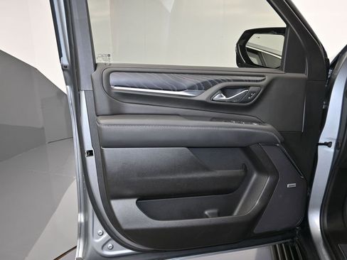 Certified 2024 GMC Yukon Denali image 11