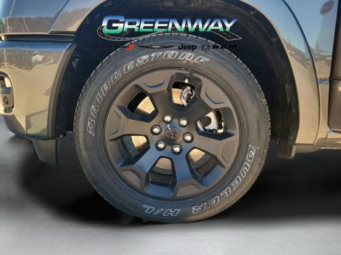 New 2025 RAM 1500 Big Horn image 31