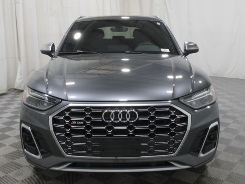 Used 2022 Audi SQ5 Premium w/ Convenience Package image 36