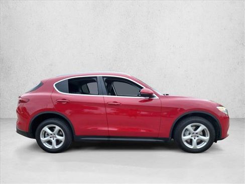 Used 2018 Alfa Romeo Stelvio Sport w/ Cold Weather Package image 4