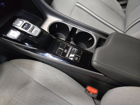 Used 2021 Hyundai Sonata SE image 26