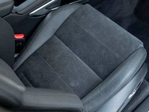 New 2026 Jaguar F-PACE SVR image 30