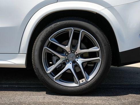 Used 2023 Mercedes-Benz GLE 53 AMG 4MATIC Coupe image 11