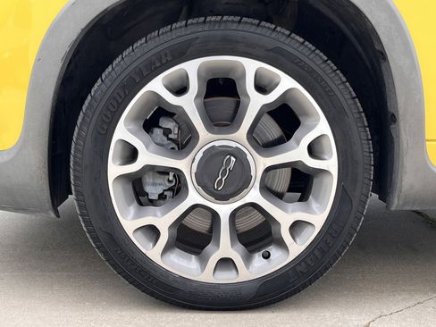 Used 2014 FIAT 500L Trekking image 8