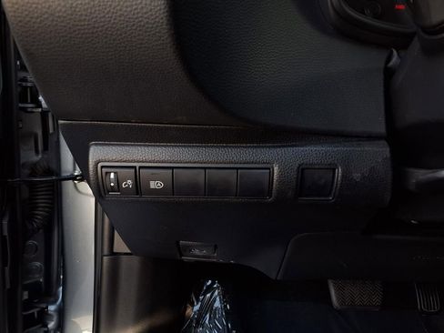 Certified 2021 Toyota Corolla LE w/ Carpet Mat Package (TMS) FWD image 14