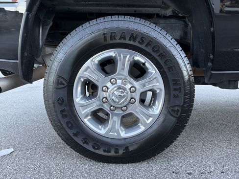 Used 2024 RAM 2500 Big Horn w/ Bed Utility Group image 18