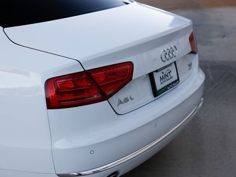 Used 2014 Audi A8 L TDI w/ Premium Package image 50