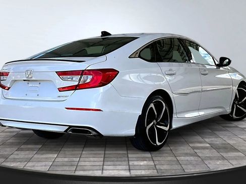 Used 2022 Honda Accord Sport image 6