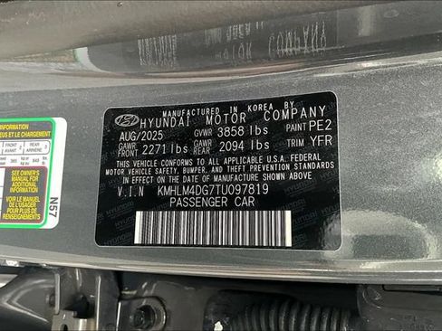Used 2026 Hyundai Elantra Sport FWD image 18