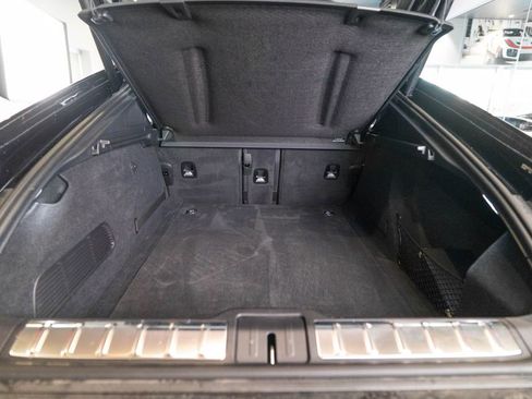 Certified 2025 Porsche Panamera 4S AWD/4WD image 37