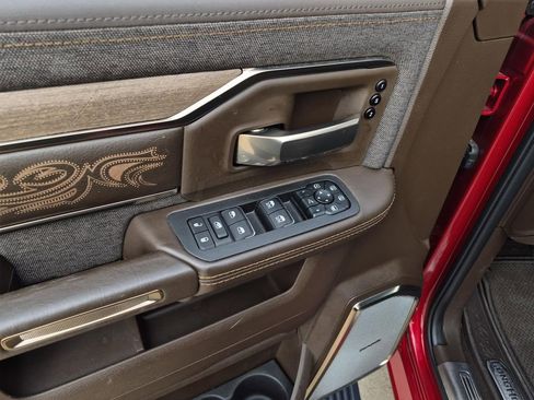 Used 2026 RAM 3500 Longhorn image 11