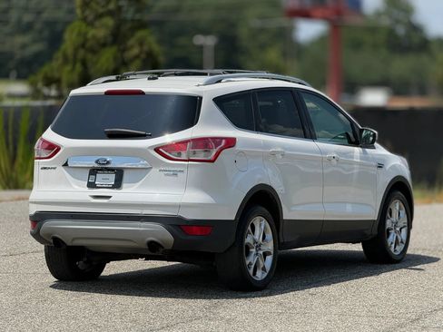 Used 2016 Ford Escape Titanium AWD/4WD image 9