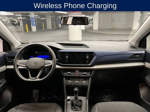 Used 2022 Volkswagen Taos SE image 7