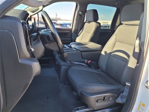 Used 2024 Chevrolet Silverado 2500 LT image 8