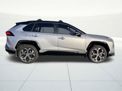 Used 2025 Toyota RAV4 XSE image 7