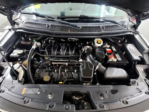 Used 2018 Ford Explorer XLT w/ Equipment Group 202A image 36