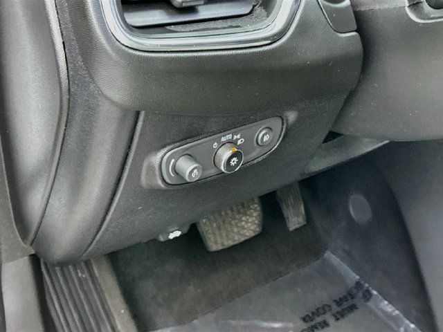 Used 2018 Chevrolet Equinox Premier AWD/4WD image 10
