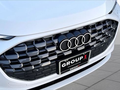 Used 2025 Audi Q5 Premium Plus w/ Premium Plus AWD/4WD image 33