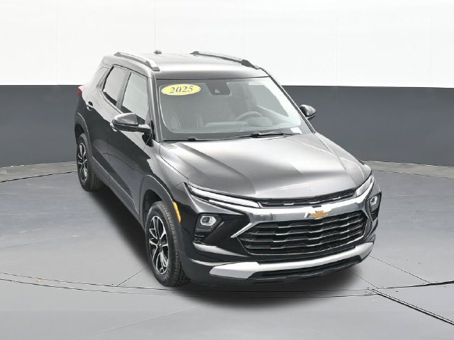 Used 2025 Chevrolet TrailBlazer LT AWD/4WD image 61