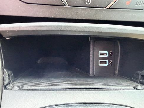 Used 2017 Ford Edge SEL w/ Equipment Group 201A AWD/4WD image 17