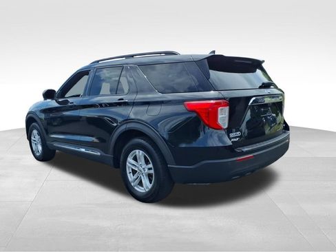 Used 2020 Ford Explorer XLT w/ Comfort Package AWD/4WD image 23