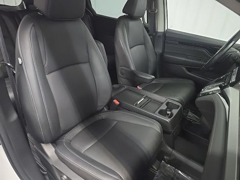 Used 2022 Honda Odyssey Touring image 15