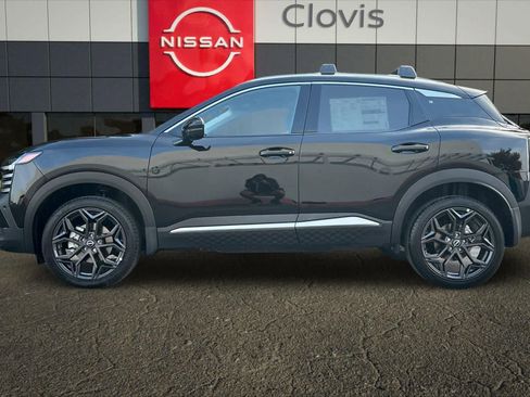 New 2026 Nissan Kicks SR w/ Illumination Package image 6