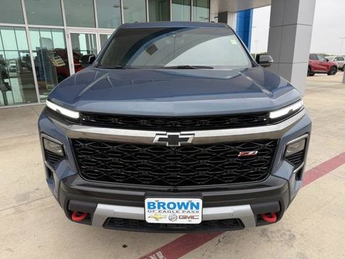 Used 2025 Chevrolet Traverse Z71 w/ Enhanced Driving Package AWD/4WD image 4