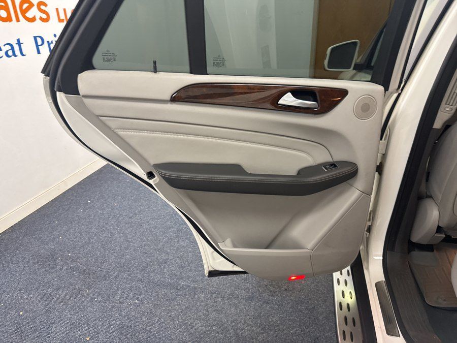 Used 2014 Mercedes-Benz ML 350 4MATIC image 10