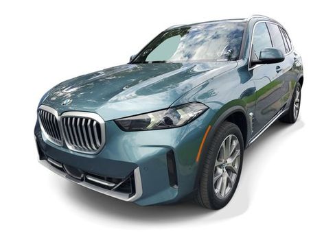 Used 2024 BMW X5 xDrive40i w/ Parking Assistance Package AWD/4WD image 2