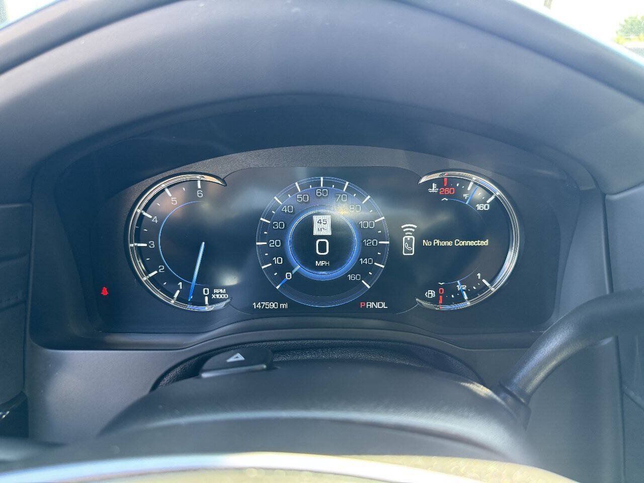 Used 2019 Cadillac Escalade Platinum RWD image 40