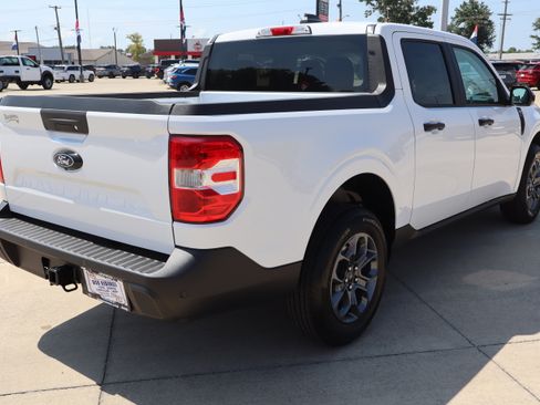 New 2025 Ford Maverick XLT w/ XLT Luxury Package image 5