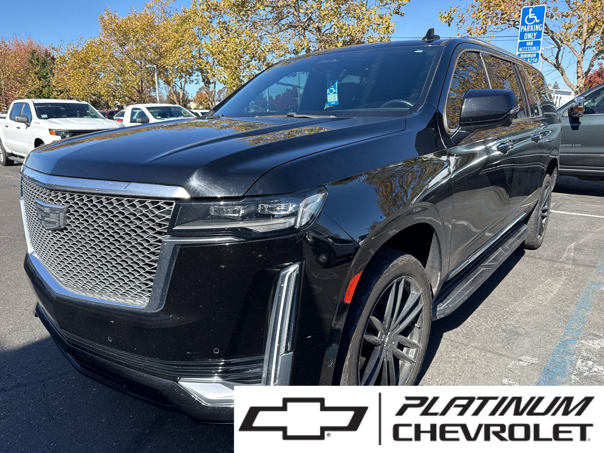 Used 2021 Cadillac Escalade ESV Premium Luxury w/ LPO, Radiant Package AWD/4WD image 1