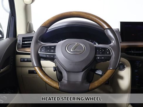 Used 2016 Lexus LX 570 4WD image 11