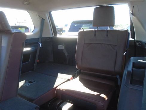 Used 2023 Toyota 4Runner Limited AWD/4WD image 36