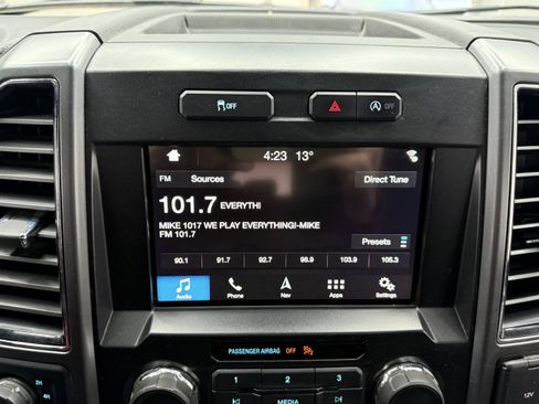 Used 2018 Ford F150 XLT w/ Equipment Group 302A Luxury image 15