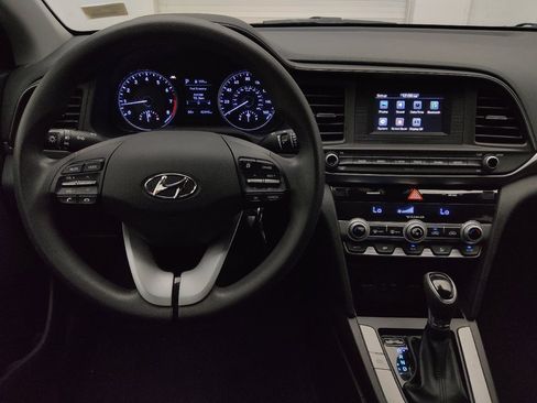 Used 2020 Hyundai Elantra SE w/ Cargo Package (C1) FWD image 22