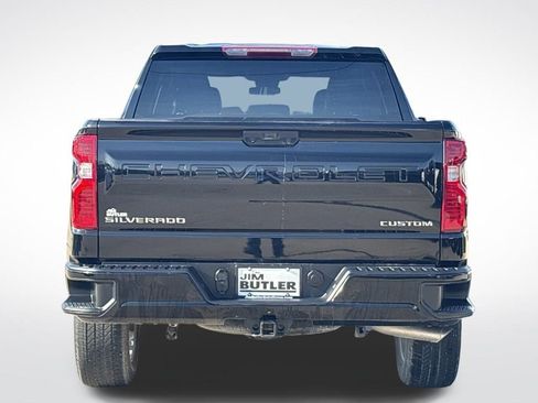 Used 2022 Chevrolet Silverado 1500 Custom image 6