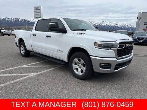 Used 2025 RAM 1500 Big Horn AWD/4WD image 1