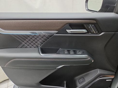 Used 2024 GMC Acadia Denali w/ LPO, Floor Liner Package AWD/4WD image 22