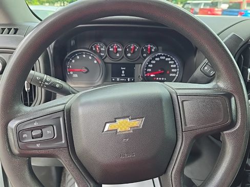 Used 2021 Chevrolet Silverado 2500 Custom w/ Custom Value Package AWD/4WD image 10