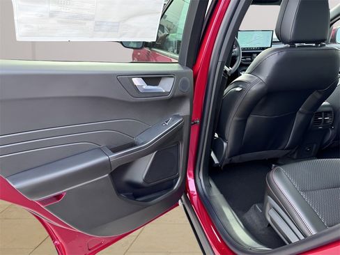 New 2026 Ford Escape ST-Line Select w/ Tech Pack #2 image 33